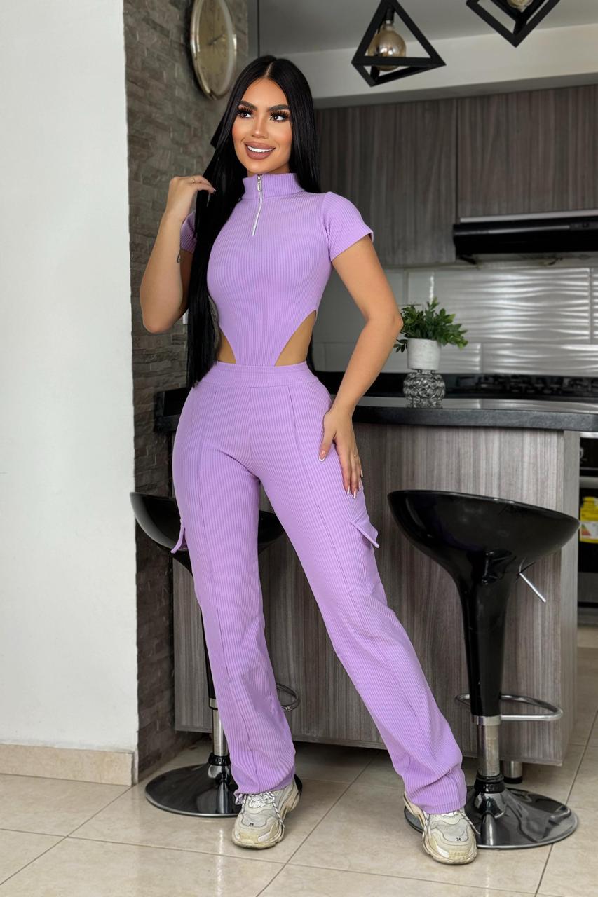 Conjunto Blusa Body, Pantalón Cargo