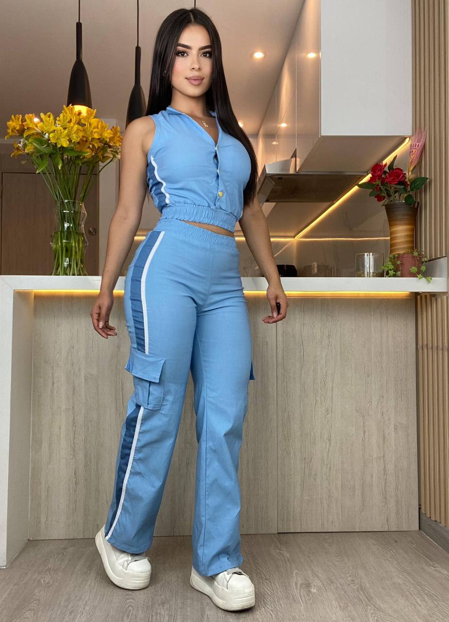 Conjunto Pantalón y Chaleco